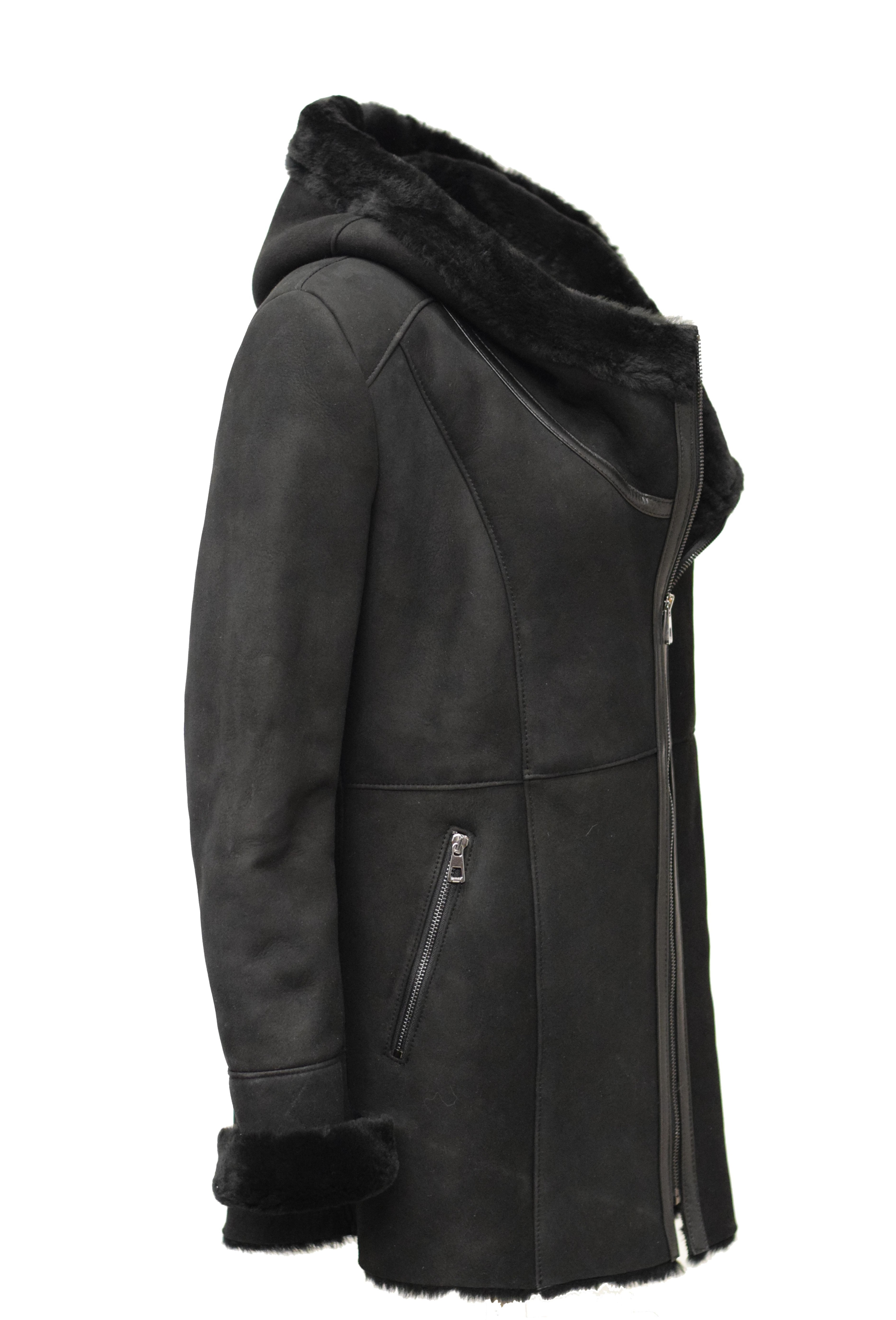 Damen Lammfellmantel Flora mit großer Kapuze in Schwarz